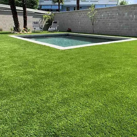 Appartamento Miranda, Modern Duplex, Garden, Swimming Pool, Parking Losone