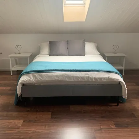 Appartement Miranda, Modern Duplex, Garden, Swimming Pool, Parking