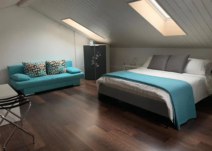 شقة Miranda, Modern Duplex, Garden, Swimming Pool, Parking لوزون