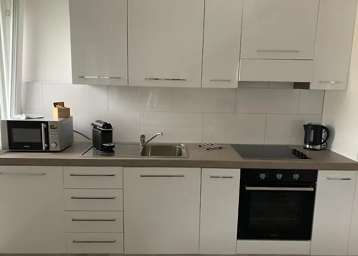 Lejlighed Miranda, Modern Duplex, Garden, Swimming Pool, Parking