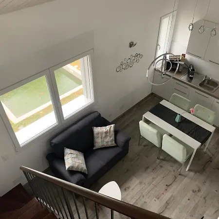 Miranda, Modern Duplex, Garden, Swimming Pool, Parking Appartement *