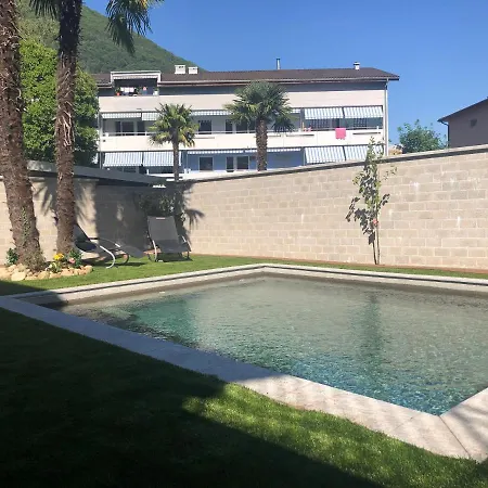 아파트 Miranda, Modern Duplex, Garden, Swimming Pool, Parking